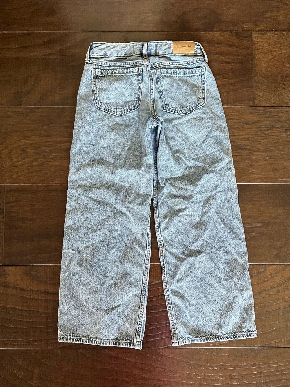 abercrombie kids light blue